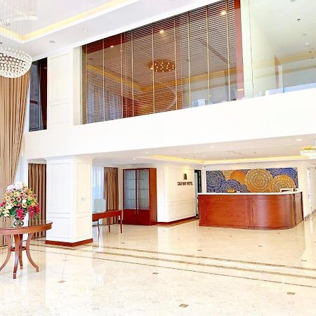 Cau Giay Hotel - By Bay Luxury هانوي المظهر الخارجي الصورة