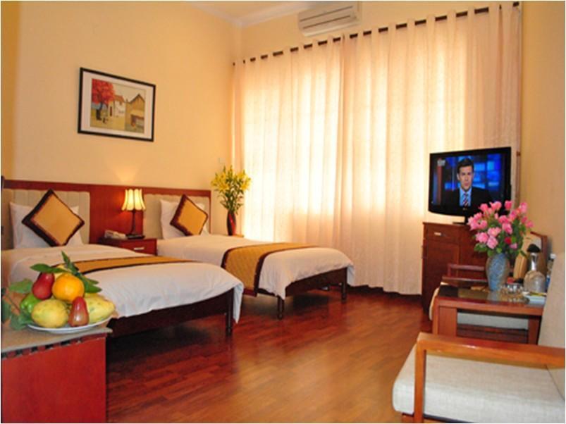 Cau Giay Hotel - By Bay Luxury هانوي المظهر الخارجي الصورة