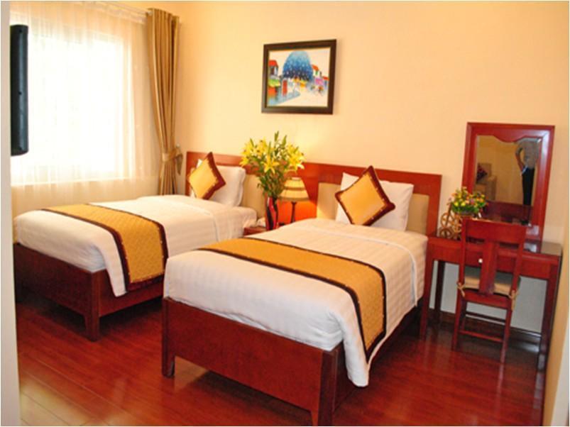 Cau Giay Hotel - By Bay Luxury هانوي المظهر الخارجي الصورة